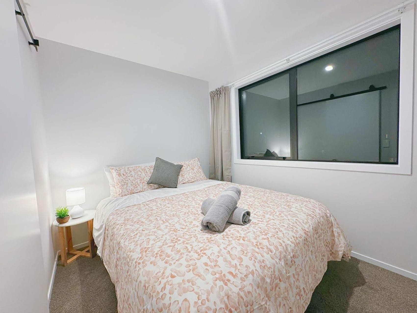לוור האט Modern & Stylish 3 Bedroom At Lowerhutt מראה חיצוני תמונה
